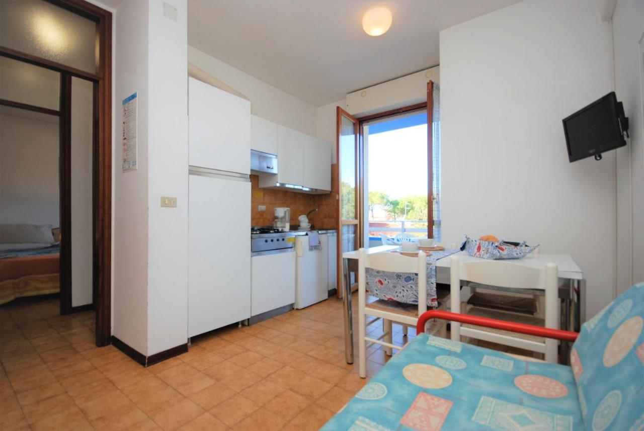 Althea Apartment Lignano Sabbiadoro Bagian luar foto