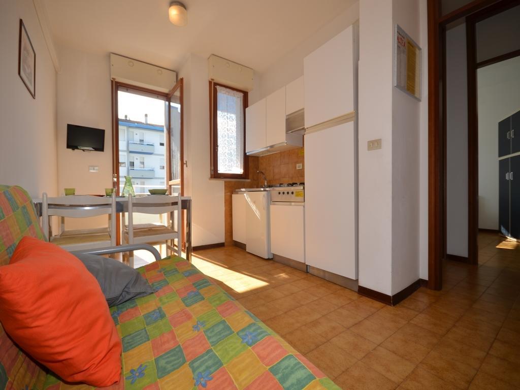 Althea Apartment Lignano Sabbiadoro Bagian luar foto